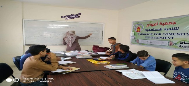 جانب من نشاط معالجة الطلاب في قطاع غزة